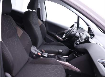 Peugeot - 2008