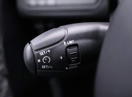 Peugeot - 2008