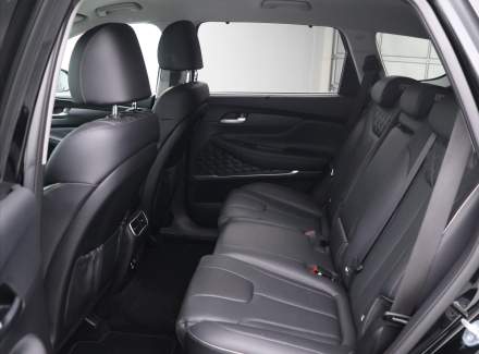 Hyundai - Santa FE