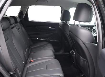 Hyundai - Santa FE