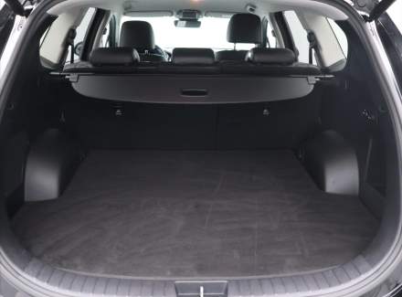 Hyundai - Santa FE