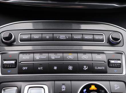 Hyundai - Santa FE