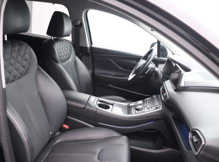 Hyundai - Santa FE