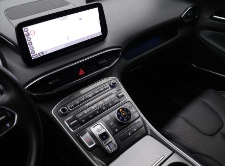 Hyundai - Santa FE