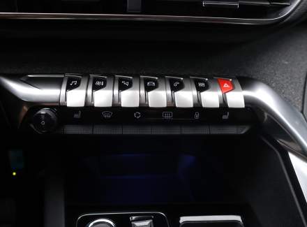 Peugeot - 5008