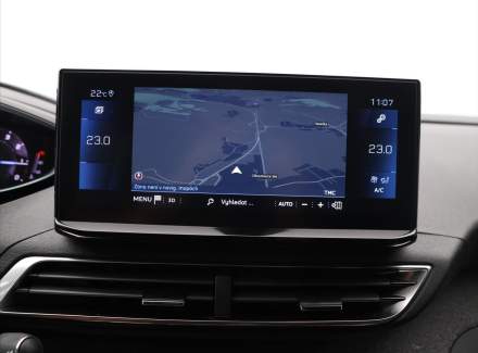 Peugeot - 5008