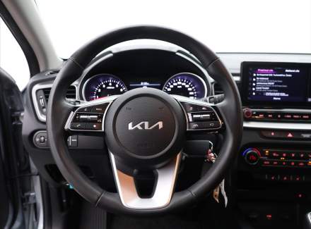 Kia - Cee'd