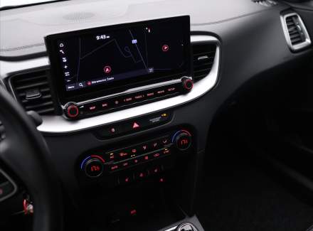 Kia - Cee'd