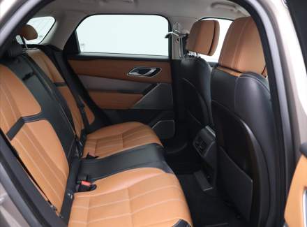 Land Rover - Range Rover Velar
