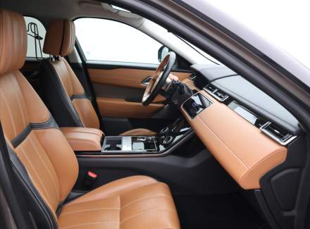 Land Rover - Range Rover Velar