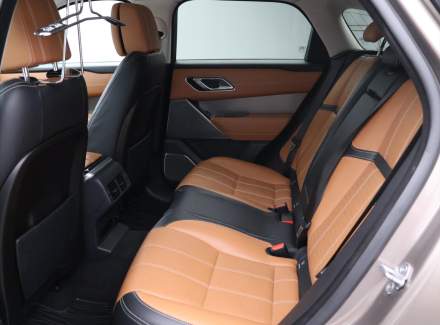 Land Rover - Range Rover Velar