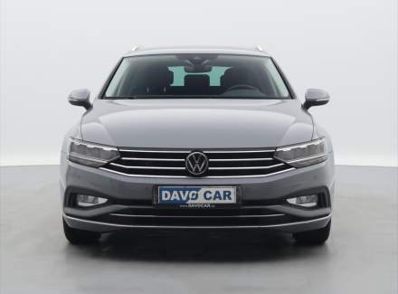 Volkswagen - Passat