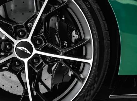Aston Martin - Valhalla