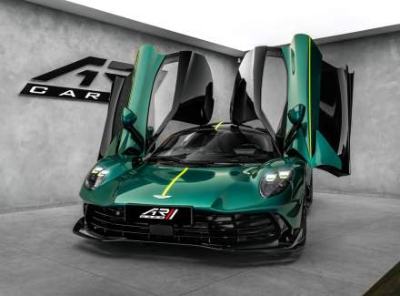 Aston Martin - Valhalla