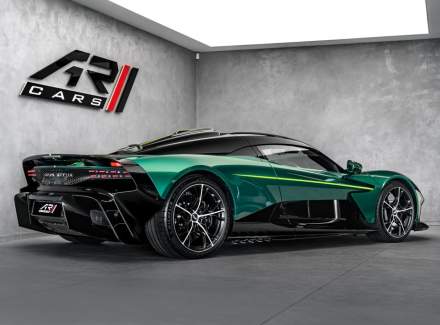 Aston Martin - Valhalla