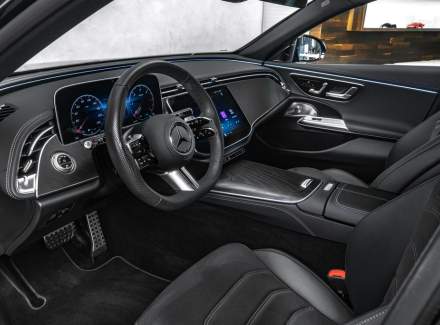 Mercedes-Benz - E-class