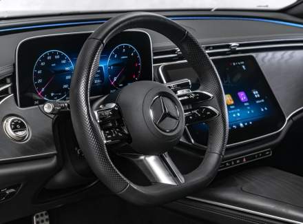 Mercedes-Benz - E-class