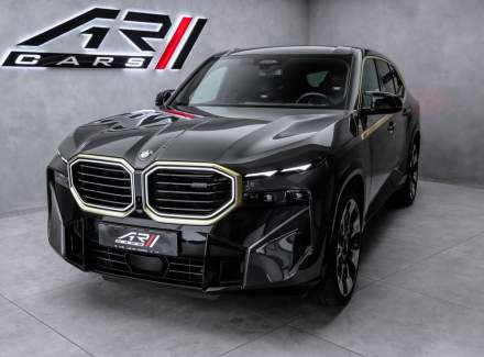 BMW - XM