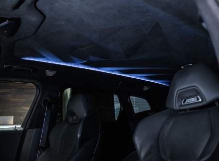 BMW - XM