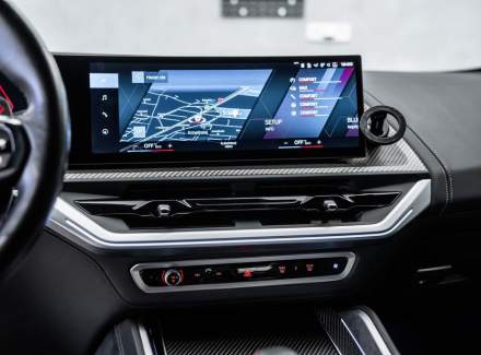 BMW - XM