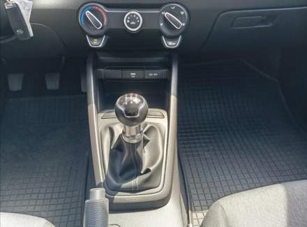 Kia - Stonic