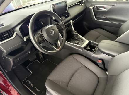 Toyota - RAV 4