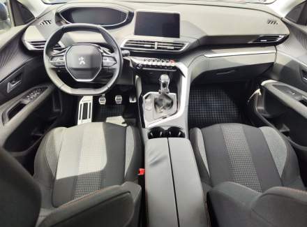 Peugeot - 5008