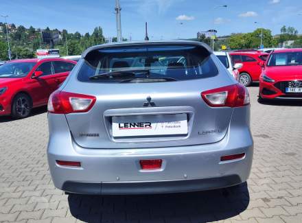 Mitsubishi - Lancer