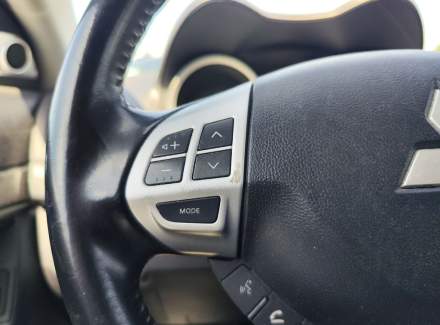 Mitsubishi - Lancer