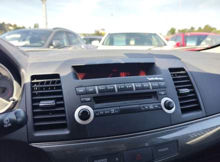 Mitsubishi - Lancer