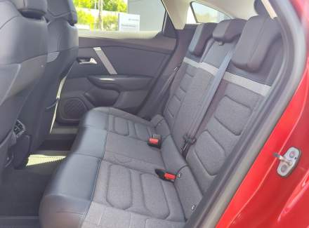 Citroën - C4