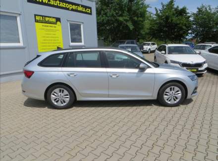 Škoda - Octavia