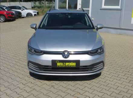 Volkswagen - Golf