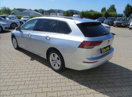 Volkswagen - Golf