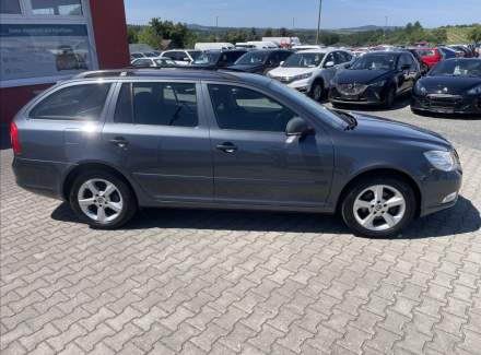 Škoda - Octavia