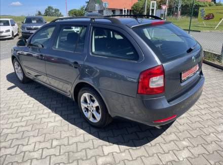 Škoda - Octavia