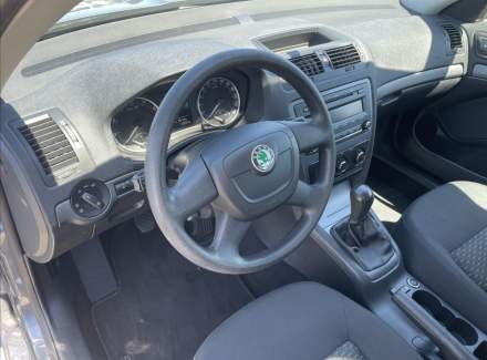 Škoda - Octavia