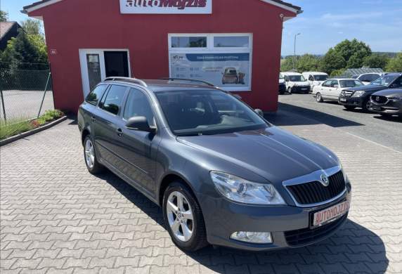 Škoda - Octavia