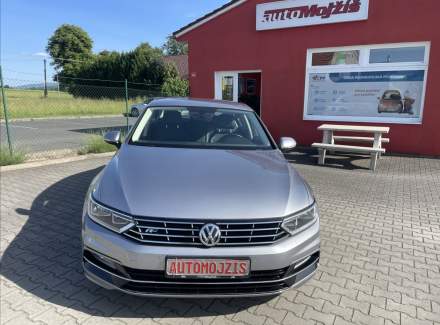 Volkswagen - Passat