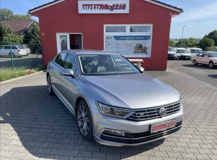 Volkswagen - Passat