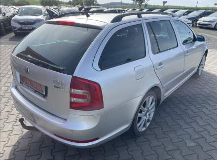 Škoda - Octavia