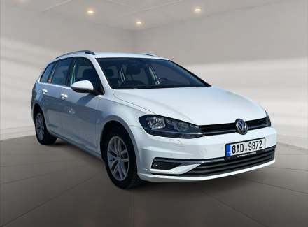 Volkswagen - Golf