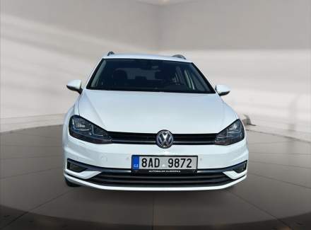 Volkswagen - Golf