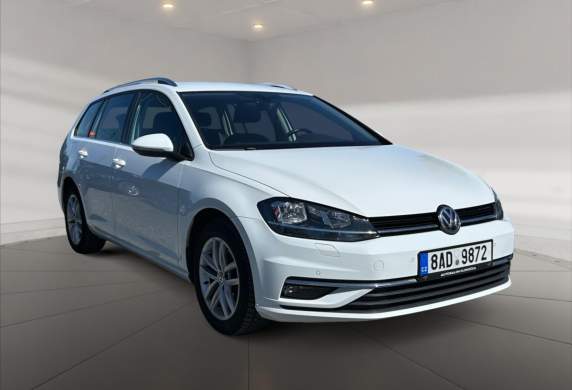 Volkswagen - Golf