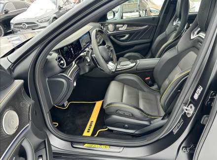 Mercedes-Benz - E-class