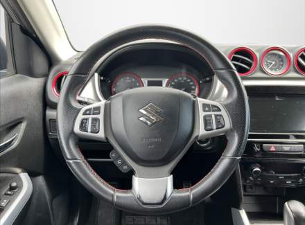 Suzuki - Vitara