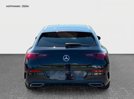 Mercedes-Benz - CLA