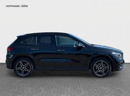 Mercedes-Benz - GLA