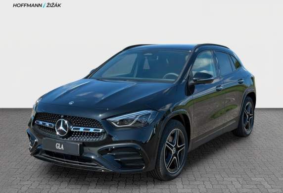 Mercedes-Benz - GLA