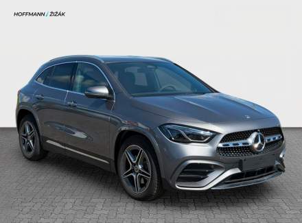 Mercedes-Benz - GLA